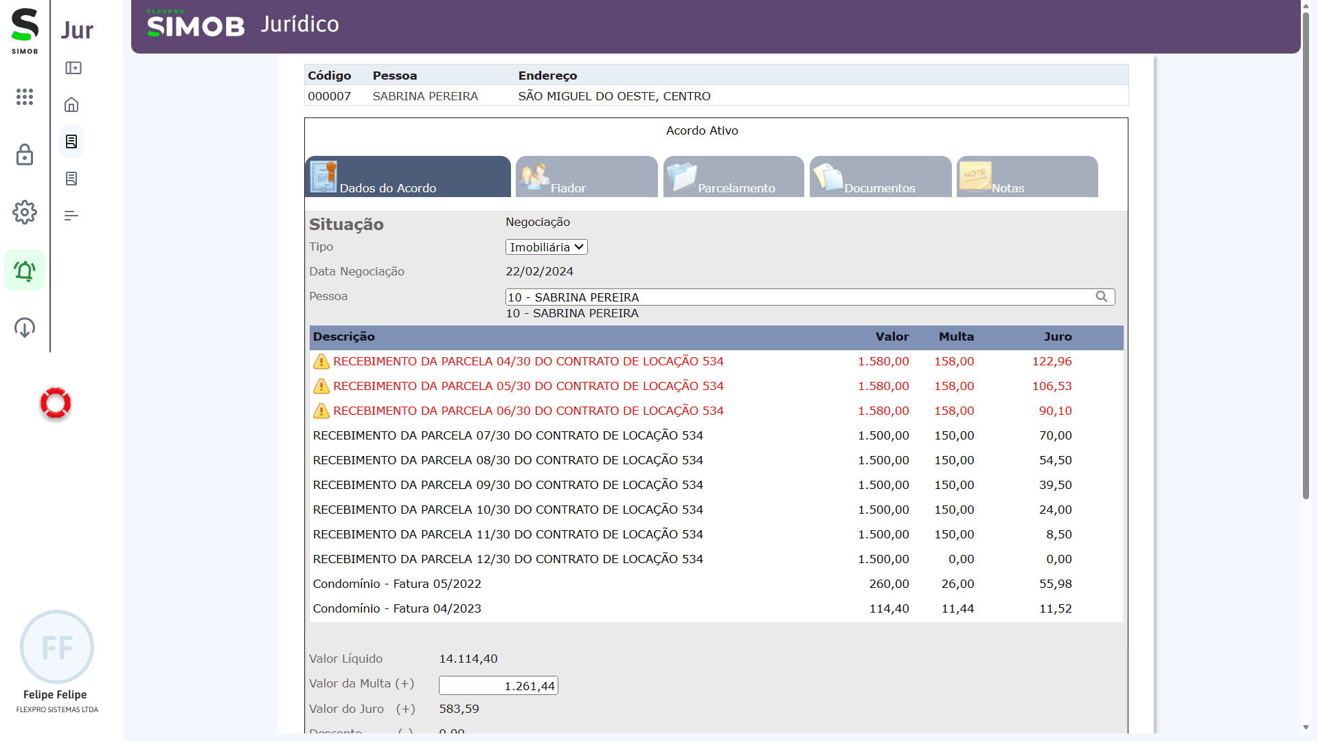 Tela de renegociação de contrato no módulo Jurídico do SIMOB, exibindo parcelas em negociação com cálculo automático de multa e juros.